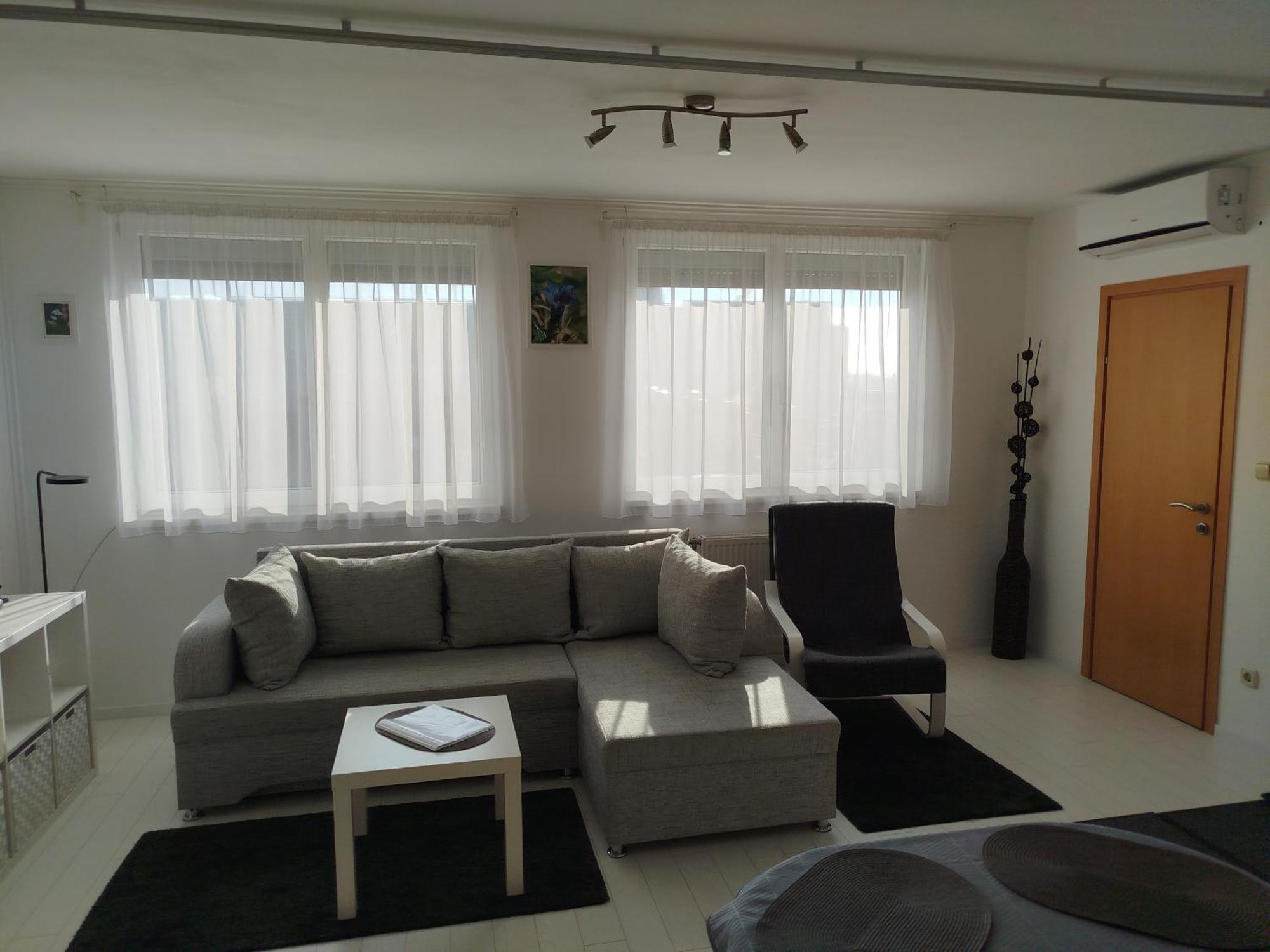 Csongor Apartman Budapest Exterior foto